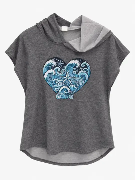 T-shirt con cappuccio e maniche a pipistrello